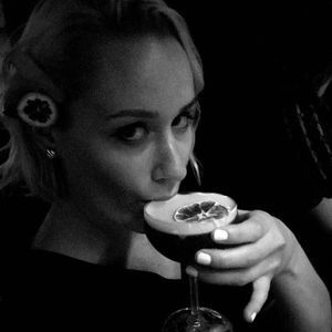 Meet your Posher, Caledonia